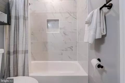 806 I St NE, Washington, DC 20002 photo 40