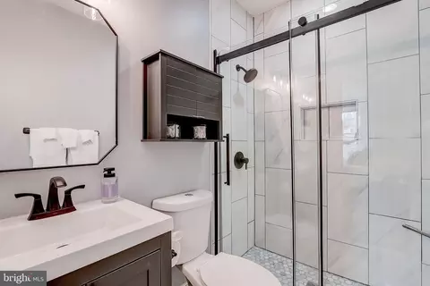 806 I St NE, Washington, DC 20002 photo 33