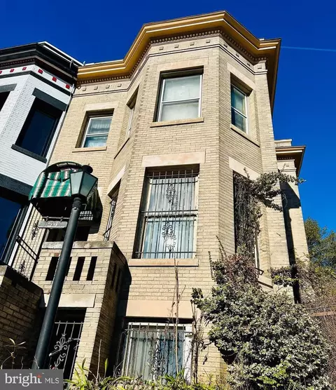 54 Rhode Island Ave NE, Washington, DC 20002