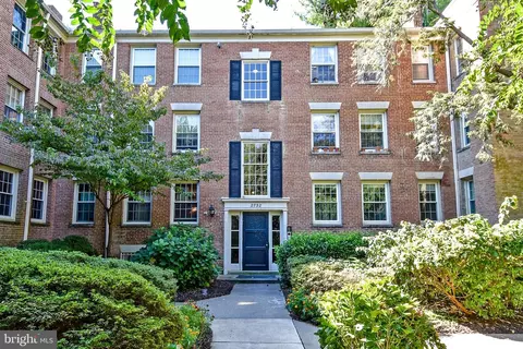2732 Ordway St NW #2, Washington, DC 20008