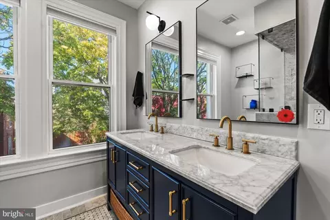 1204 5th St NE, Washington, DC 20002 photo 21