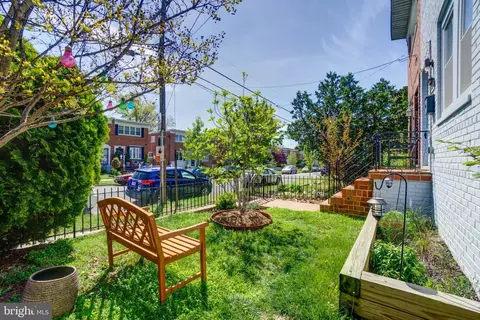 7624 9th St NW, Washington, DC 20012 photo 2
