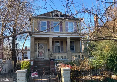 623 Mellon St SE, Washington, DC 20032
