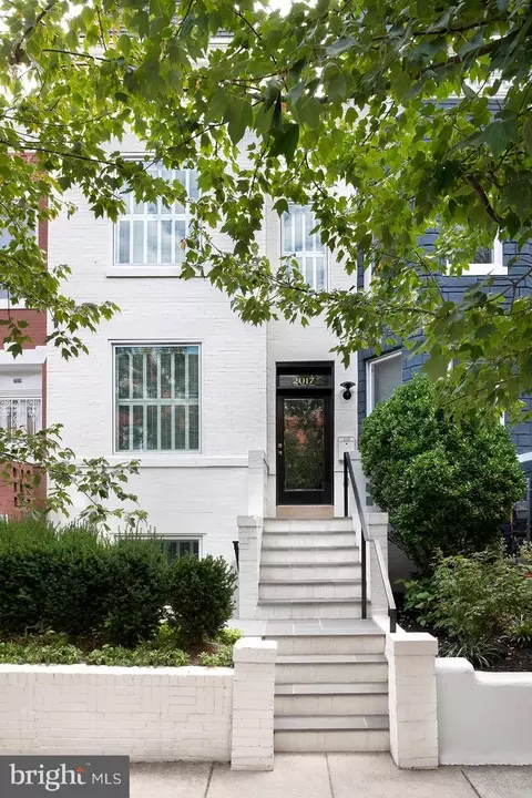 2017 Flagler Pl NW, Washington, DC 20001