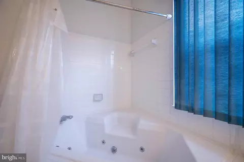Bath - 503 Groff Ct NE, Washington, DC 20002 photo 4 of 4