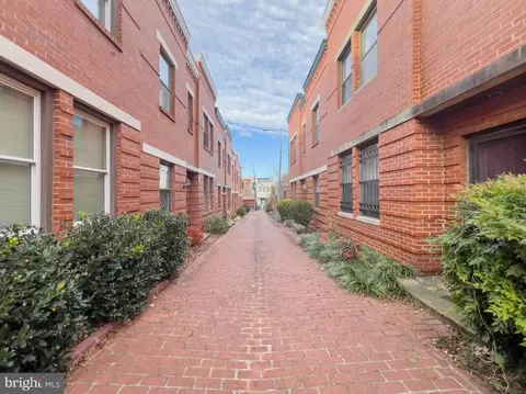 View/Area - 503 Groff Ct NE, Washington, DC 20002 photo 3 of 7