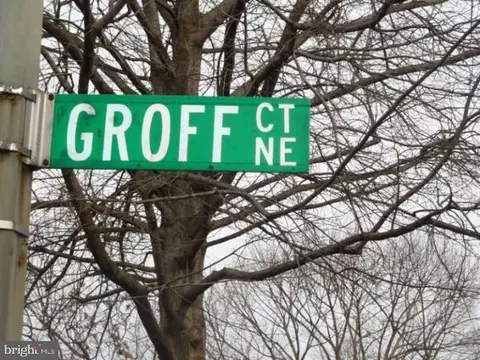 View/Area - 503 Groff Ct NE, Washington, DC 20002 photo 2 of 7