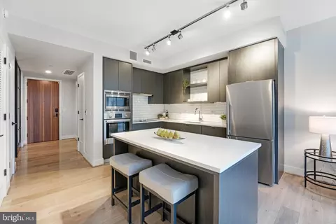 1300 4th St SE #305, Washington, DC 20003