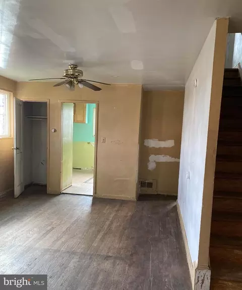 5710 Eastern Ave NE, Washington, DC 20011 photo 2
