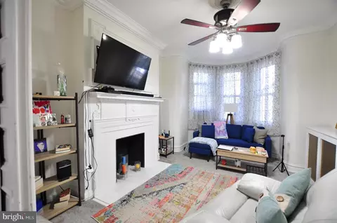 Bedroom - 1904 Calvert St NW, Washington, DC 20009 photo 1 of 6