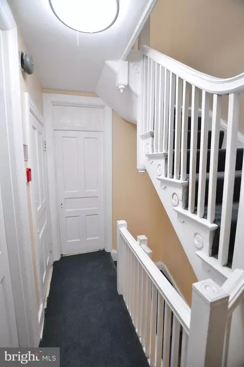 Entry Way - 1904 Calvert St NW, Washington, DC 20009 photo 8 of 13