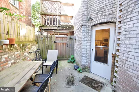 Exterior - 1904 Calvert St NW, Washington, DC 20009 photo 9 of 10