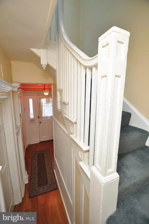 Entry Way - 1904 Calvert St NW, Washington, DC 20009 photo 13 of 13