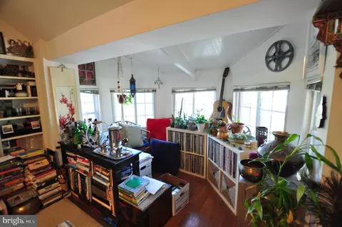 Living - 1904 Calvert St NW, Washington, DC 20009 photo 5 of 8