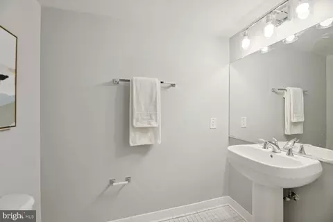 1225 13th St NW #511, Washington, DC 20005 photo 10