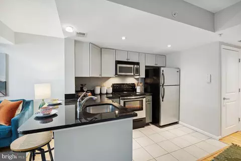 1225 13th St NW #511, Washington, DC 20005 photo 8