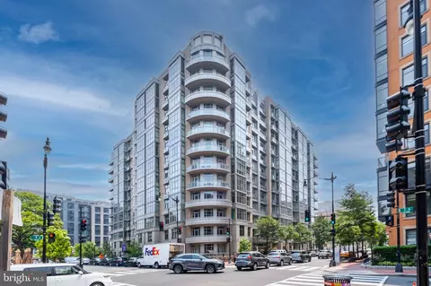 811 4th St NW #204, Washington, DC 20001