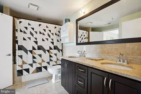 611 M St NE #4, Washington, DC 20002 photo 28