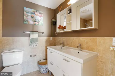 611 M St NE #4, Washington, DC 20002 photo 22