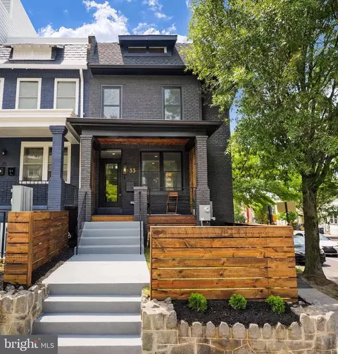 33 T St NE, Washington, DC 20002