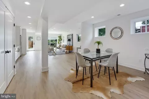 33 T St NE, Washington, DC 20002 photo 36