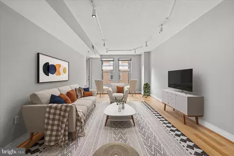 915 E Street St NW #1011, Washington, DC 20004 photo 1