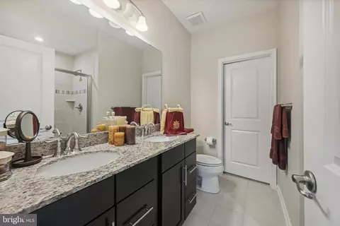 3702 Jamison St NE, Washington, DC 20018 photo 17
