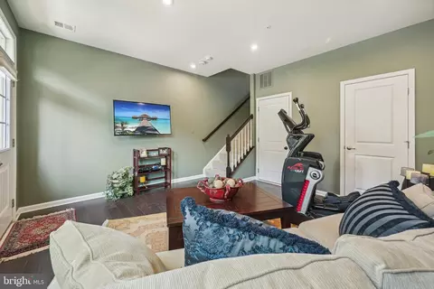 3702 Jamison St NE, Washington, DC 20018 photo 4