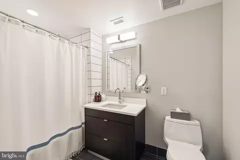 1300 4th St SE #804, Washington, DC 20003 photo 21
