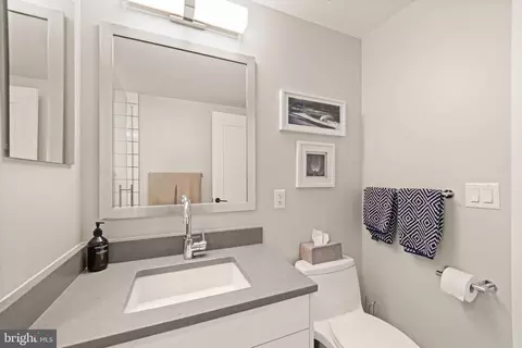 1300 4th St SE #804, Washington, DC 20003 photo 15