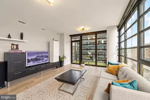 1300 4th St SE #804, Washington, DC 20003 photo 33