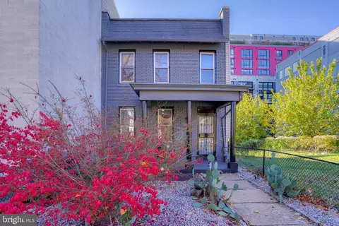 209 R St NE, Washington, DC 20002