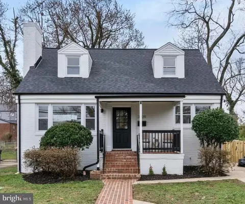 3009 N Street St SE, Washington, DC 20019