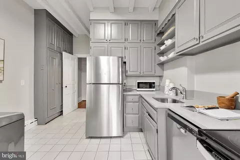 124 6th St NE, Washington, DC 20002 photo 16