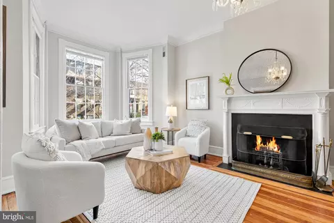 124 6th St NE, Washington, DC 20002 photo 5