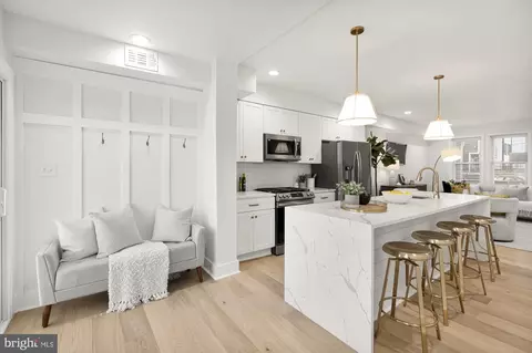 1809 Gales St NE, Washington, DC 20002
