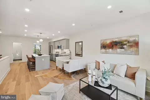 1832 Bay St SE #2, Washington, DC 20003 photo 4