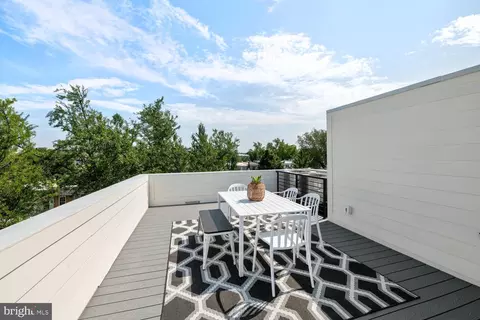 1832 Bay St SE #2, Washington, DC 20003 photo 22