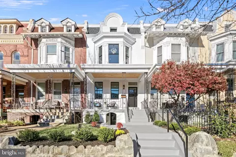 27 W Street St NW, Washington, DC 20001