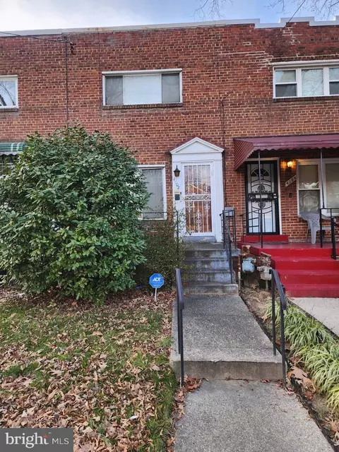 4102 18th St NE, Washington, DC 20018