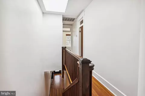 Entry Way - 619 14th St NE, Washington, DC 20002 photo 3 of 3