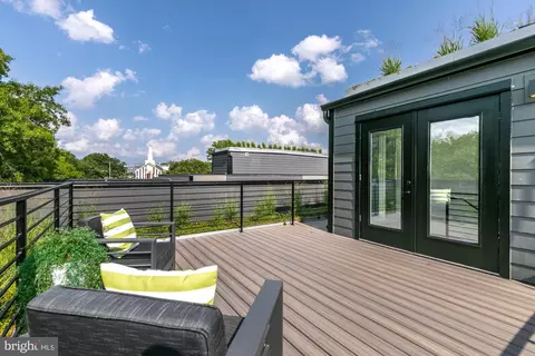 1009 Rhode Island Ave NE #8, Washington, DC 20018
