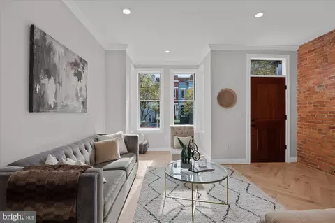55 R St NW, Washington, DC 20001 photo 5