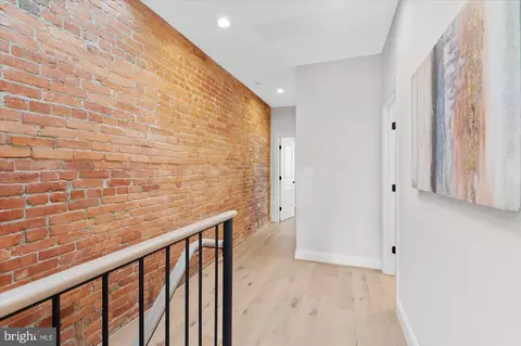 55 R St NW, Washington, DC 20001 photo 26