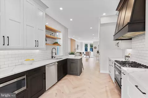 55 R St NW, Washington, DC 20001 photo 19