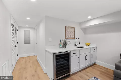 55 R St NW, Washington, DC 20001 photo 45