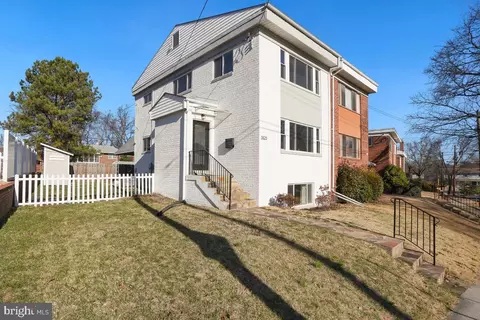 5125 Chillum Pl NE, Washington, DC 20011