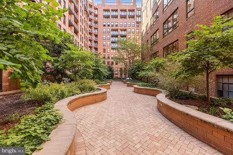 616 E Street St NW #302, Washington, DC 20004 photo 5