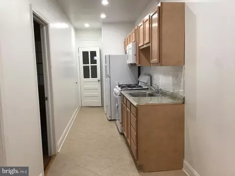 213 NE Adams St NE, Washington, DC 20002 photo 10