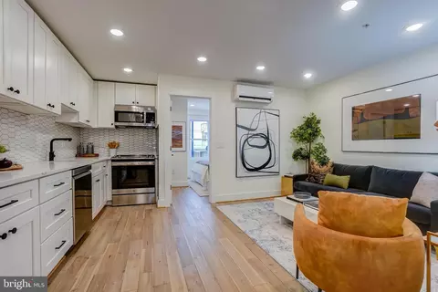 310 Delafield Pl NW #2, Washington, DC 20011 photo 2